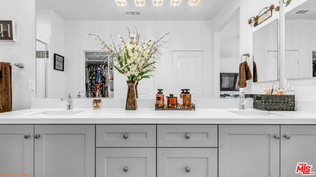 82850 Temescal Canyon Drive, Indio CA: https://media.crmls.org/mediaz/44827746-37d2-4b01-bd29-00315a7fb26e.jpg