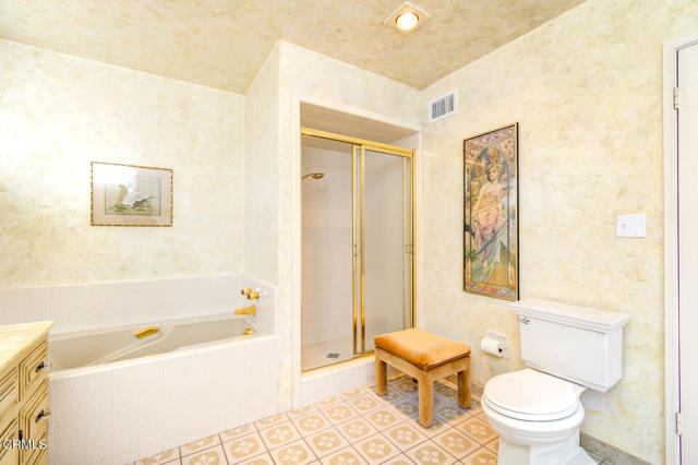 Detail Gallery Image 26 of 63 For 520 N Del Mar Ave, San Gabriel,  CA 91775 - 4 Beds | 3 Baths