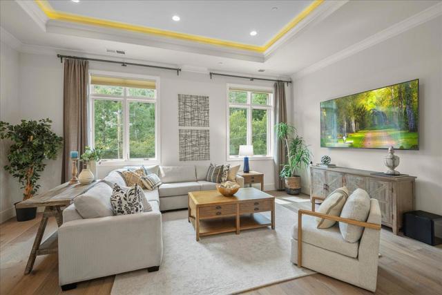 17435 Phillips Avenue, Los Gatos CA: https://media.crmls.org/mediaz/4482dc1e-b075-421d-81af-d02db01692dd.jpg