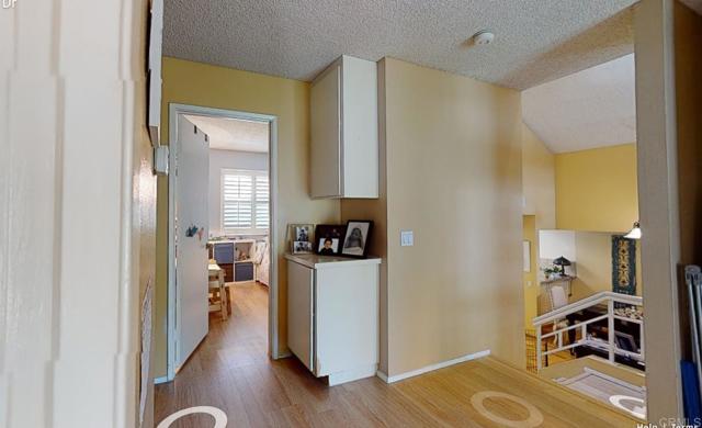 Image 3 of 11 For 4614 Villas Drive