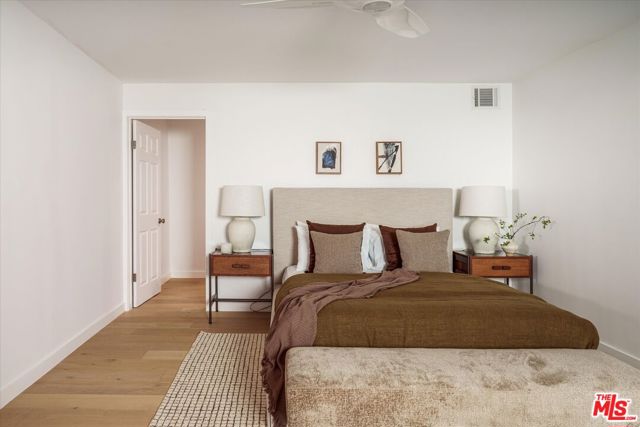 7420 Cervantes Place, Los Angeles CA: https://media.crmls.org/mediaz/44837726-9901-42bb-9dba-92459bb8746b.jpg