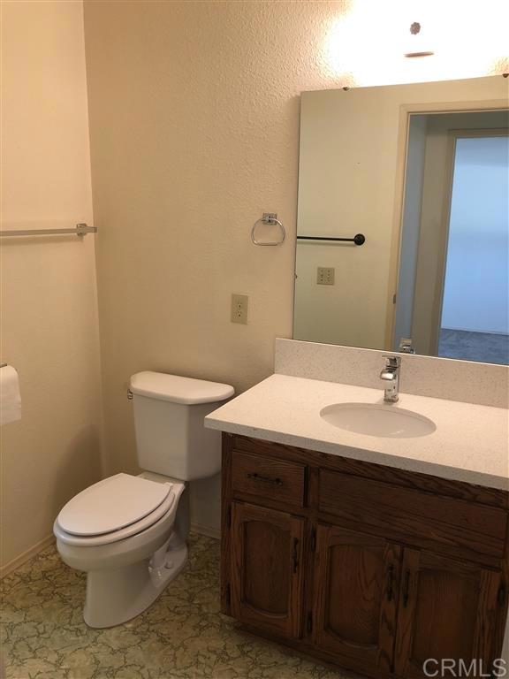 Detail Gallery Image 17 of 23 For 1341 S Juniper St #C,  Escondido,  CA 92025 - 2 Beds | 1/1 Baths