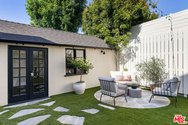 2374 Edgewater Terrace, Los Angeles CA: https://media.crmls.org/mediaz/4483f39d-0a92-4f06-bbaa-caee687291a4.jpg