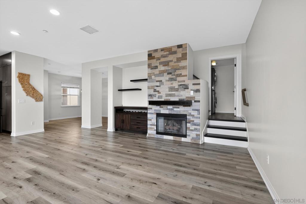 1357 Sky Ridge Ct - photo 3