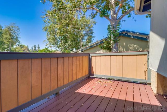 10262 Michala, Santee CA: https://media.crmls.org/mediaz/448572fe-5fab-47d5-a63e-99058b0f6ecb.jpg
