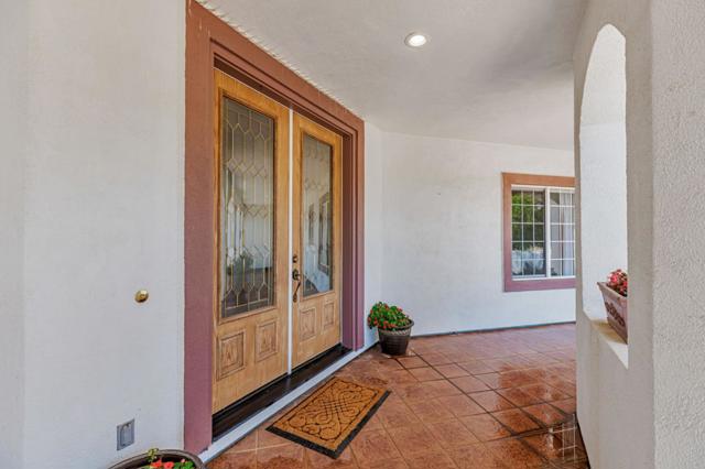 1152 Little River Drive, Hollister CA: https://media.crmls.org/mediaz/44863f0c-79ca-4daa-be4b-1ec43ff362c4.jpg