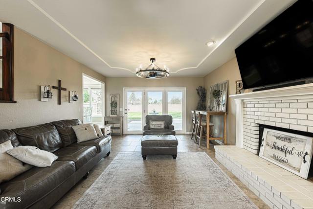 Detail Gallery Image 12 of 54 For 3732 W Woodside Ave, Visalia,  CA 93291 - 3 Beds | 2/1 Baths