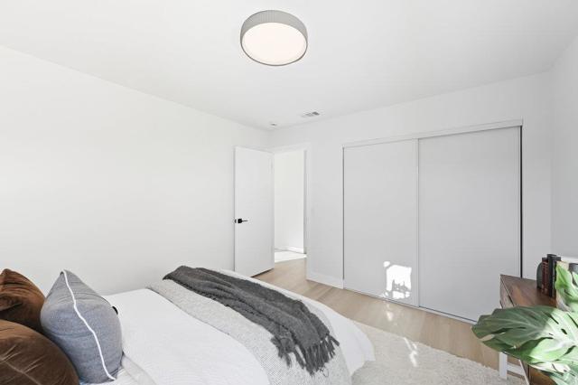 370 Burning Tree Court, Half Moon Bay CA: https://media.crmls.org/mediaz/448849e2-180a-4df4-bae1-2553e9f2411a.jpg