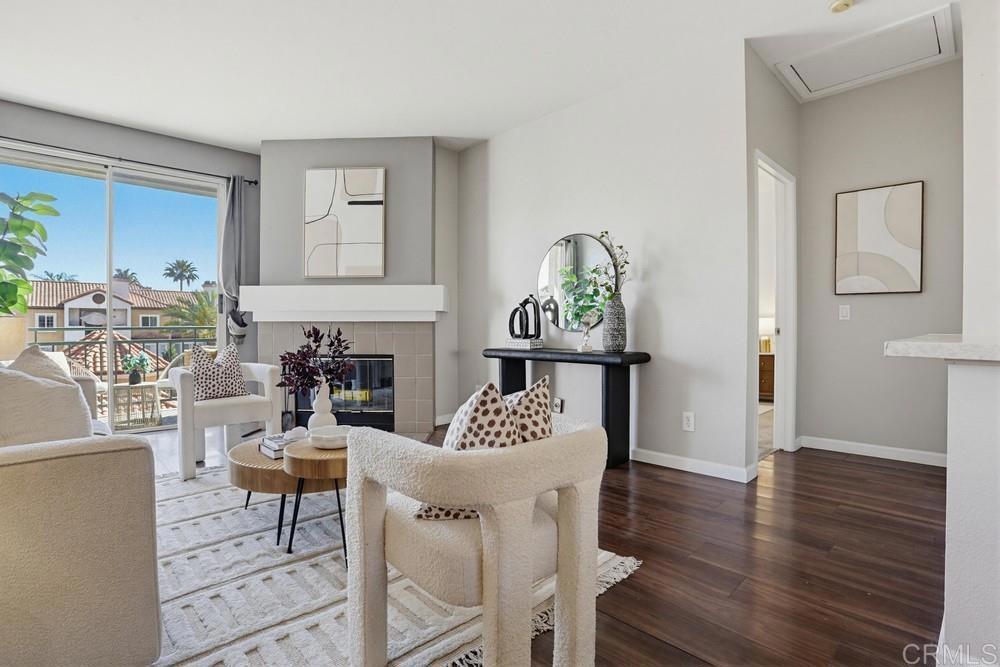 2050 Camino De La Reina - photo 4