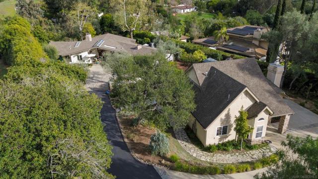 813 Hamilton Ln, Fallbrook, California 92028, 4 Bedrooms Bedrooms, ,3 BathroomsBathrooms,Single Family Residence,For Sale,Hamilton Ln,250020301SD