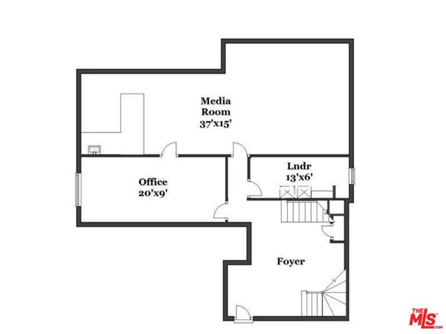1929 N CURSON Place, Los Angeles CA: https://media.crmls.org/mediaz/4489bd80-c1e4-46e7-8af9-bde89350ecfd.jpg