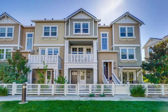 2045 Atlas Loop, Mountain View CA: https://media.crmls.org/mediaz/448a27d8-7eb7-4169-9055-2b5297cdd087.jpg