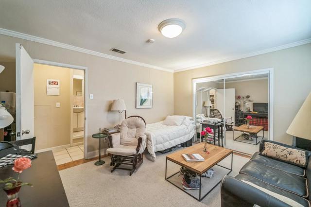 2861 Fordham Street, East Palo Alto CA: https://media.crmls.org/mediaz/448a8b41-cdd0-4e9c-9c10-4dbdf722ca44.jpg