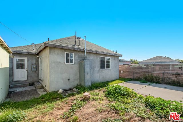 2113 Locust Avenue, Compton, California 90221, 4 Bedrooms Bedrooms, ,3 BathroomsBathrooms,Single Family Residence,For Sale,Locust,23328571