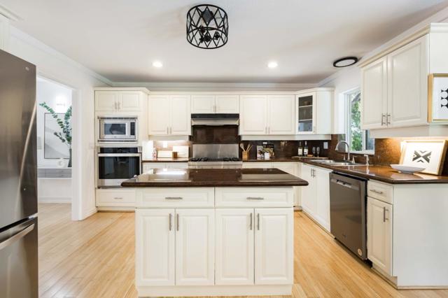 0 Claremont Avenue, Redwood City CA: https://media.crmls.org/mediaz/448c2adb-65d6-4c04-9e15-a9ee88163658.jpg