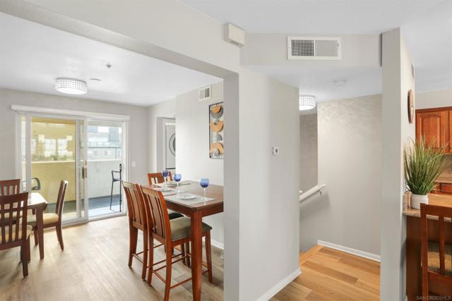 1100 Seacoast Dr, Imperial Beach CA: https://media.crmls.org/mediaz/448c3064-6c54-422f-a460-5bf9b2e8f1bf.jpg