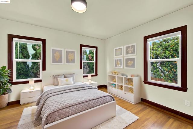 971 34Th St, Richmond CA: https://media.crmls.org/mediaz/448d1207-f614-4a58-b445-be62981556f4.jpg
