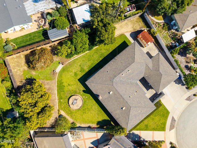 Detail Gallery Image 35 of 41 For 194 Dean Ct, Ventura,  CA 93003 - 4 Beds | 2/1 Baths