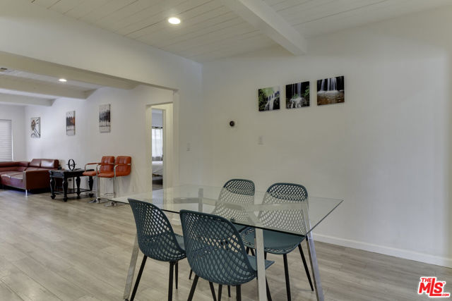 11812 RANDALL Street, Sun Valley CA: https://media.crmls.org/mediaz/448d8d1f-9522-4424-9946-339cb2c79efb.jpg