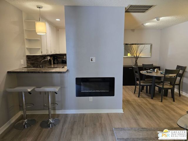 Image 7 of 14 For 471 Calle El Segundo  C3