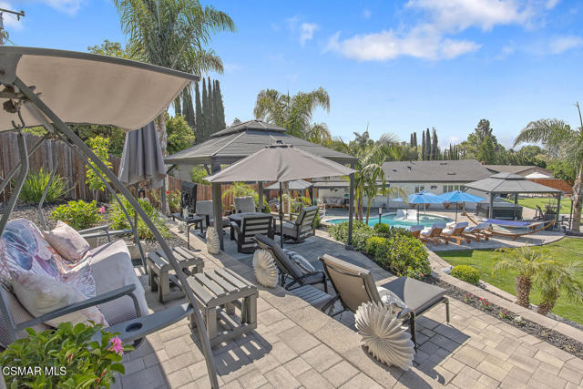 1233 Calle Olmo, Thousand Oaks CA: https://media.crmls.org/mediaz/448e2669-7c31-48aa-bc02-850d9b0ecf06.jpg