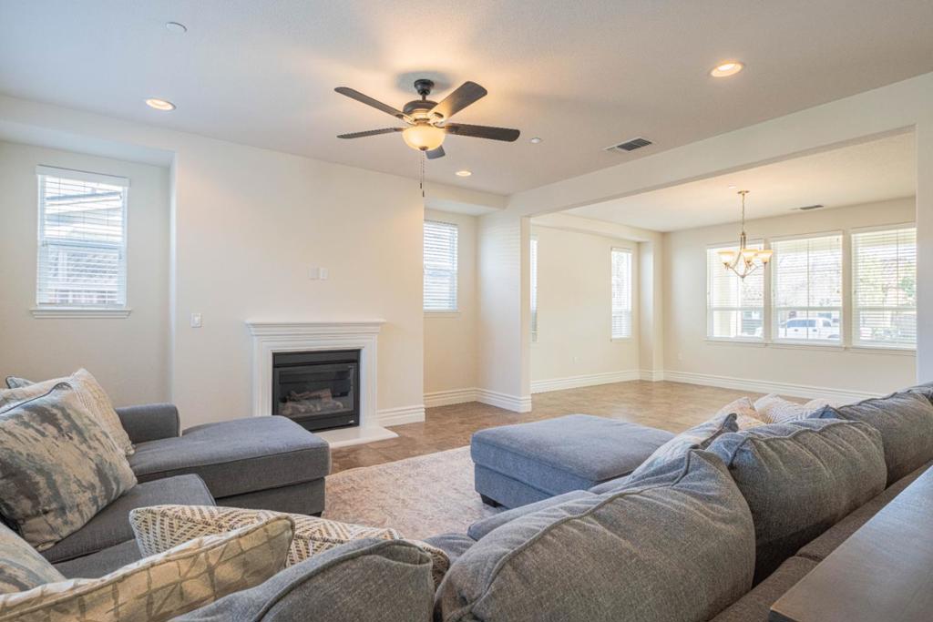 MLS #ML82001212 image #8