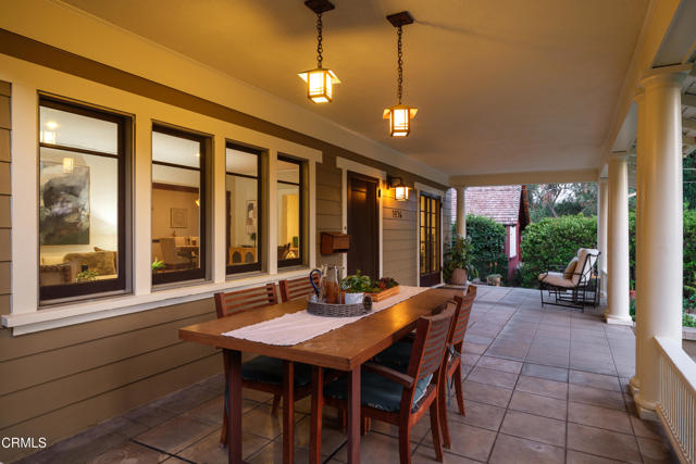 1036 N Chester Avenue, Pasadena CA: https://media.crmls.org/mediaz/448f2557-1b0e-42ac-ab49-e207ac7e973f.jpg