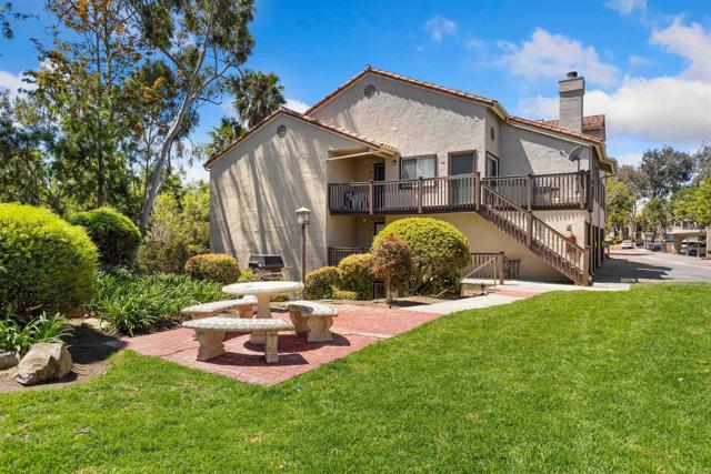 Detail Gallery Image 1 of 1 For 3527 Caminito Sierra #202,  Carlsbad,  CA 92009 - 2 Beds | 2 Baths
