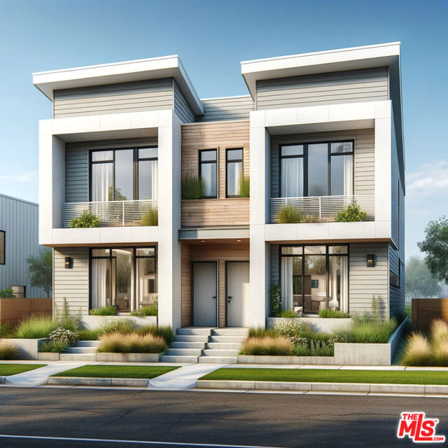 812 N Genesee Avenue, Los Angeles CA: https://media.crmls.org/mediaz/44933461-f60b-4f45-91be-dd4b416659b2.jpg