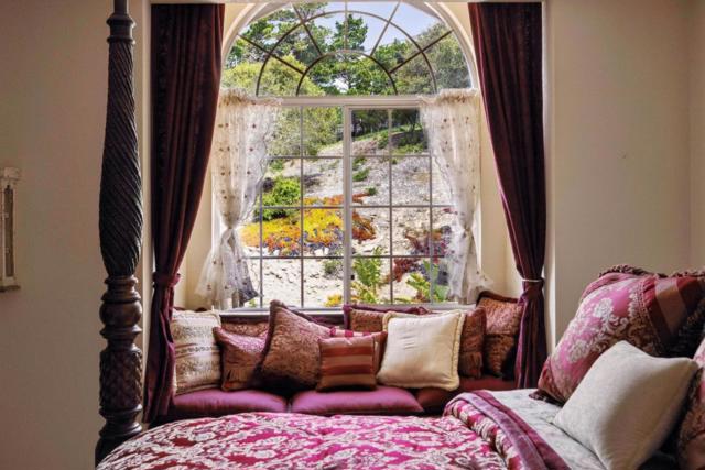 3600 Via Mar Monte, Carmel CA: https://media.crmls.org/mediaz/4493b491-69c5-4f2d-9476-a1dc108dcd99.jpg