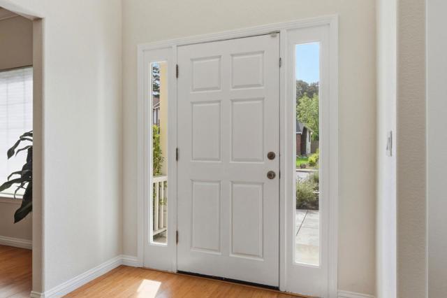 1129 Foxhurst Way, San Jose CA: https://media.crmls.org/mediaz/44944780-04f6-4bd3-bc71-131c44224ca5.jpg