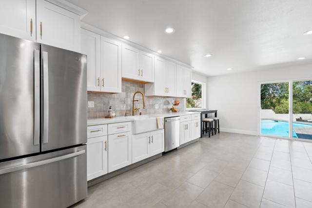 532 Moonrise Lane, Aptos CA: https://media.crmls.org/mediaz/4494ab86-0f65-4c3b-a452-154b0b5c74b6.jpg