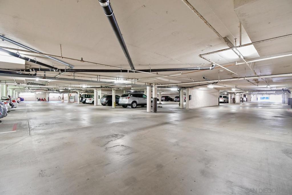 5605 Friars Rd. - photo 20