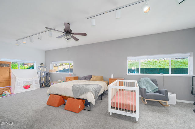 2207 Terra Bella Lane, Camarillo CA: https://media.crmls.org/mediaz/4495ede1-74e6-428b-9ee1-dfface3a06ee.jpg