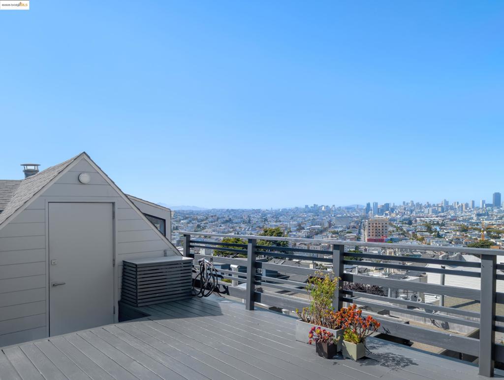 53 Elsie St