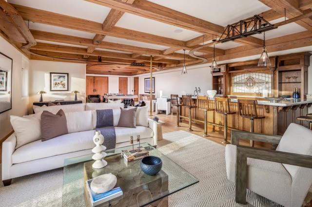 6884 El Camino Del Norte, Rancho Santa Fe CA: https://media.crmls.org/mediaz/4497dc24-b86a-4b99-ab3b-57fc62f1cf43.jpg
