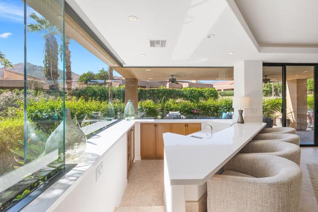 73465 Irontree Drive, Palm Desert CA: https://media.crmls.org/mediaz/44986ec2-5a35-4fb3-a970-2e3d7ecf8d2e.jpg