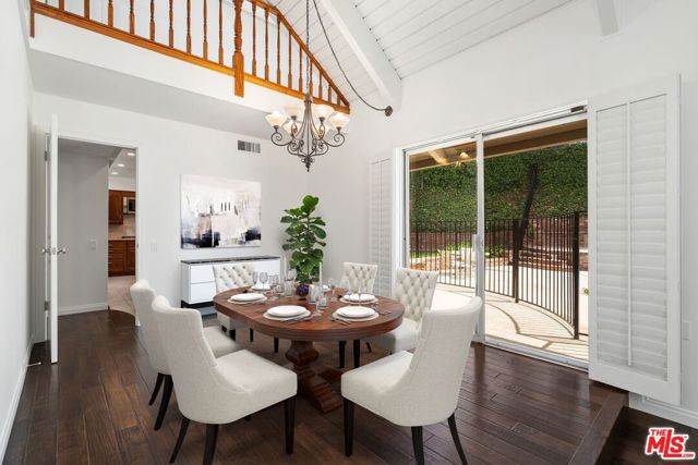 2276 Westridge Road, Los Angeles CA: https://media.crmls.org/mediaz/4499c956-3098-41f3-9fae-c2f6380ae98c.jpg