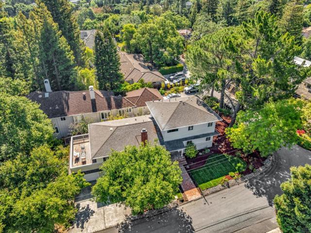 23951 Spalding Avenue, Los Altos CA: https://media.crmls.org/mediaz/449a4033-288a-4c50-a21a-d99780ddaeef.jpg