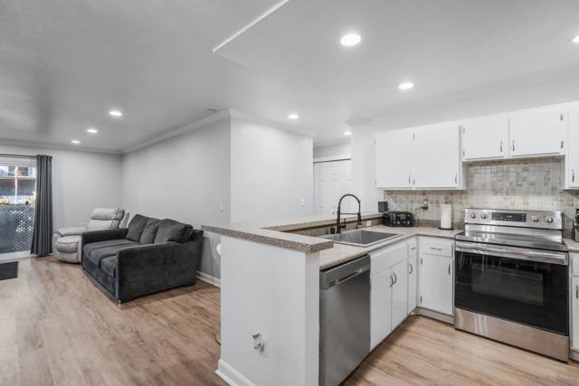 6275 Rancho Mission, Mission Valley CA: https://media.crmls.org/mediaz/449b10f7-ec0b-4793-a35e-555c935e383c.jpg