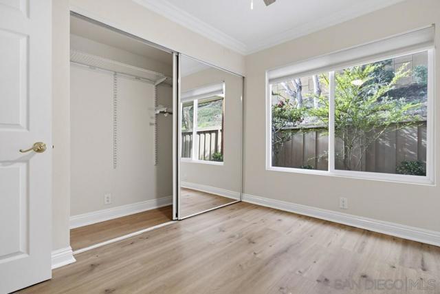 4060 Rosenda Ct, San Diego CA: https://media.crmls.org/mediaz/449b766a-06bc-4e84-abd9-7f793058e188.jpg