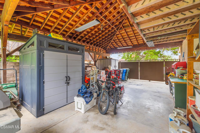 3384 Radcliffe Road, Thousand Oaks CA: https://media.crmls.org/mediaz/449bf332-f314-47d1-915d-57e934961779.jpg