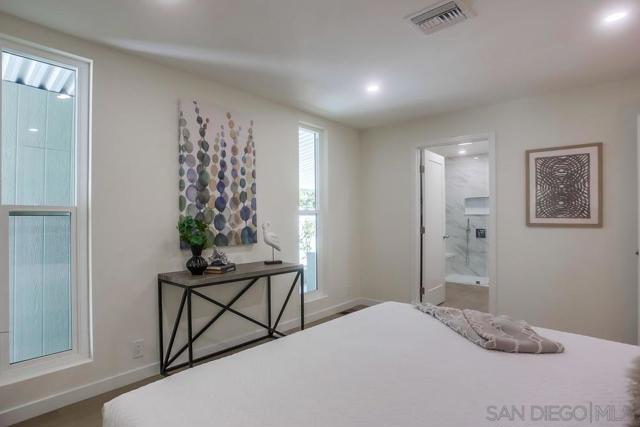 7224 San Benito, Carlsbad, California 92011, 2 Bedrooms Bedrooms, ,2 BathroomsBathrooms,Residential,For Sale,San Benito,240021673SD