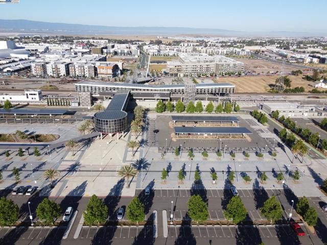 46762 Winema Cmn, Fremont CA: https://media.crmls.org/mediaz/449ce0ad-91c4-4072-817f-99954c98e6e6.jpg