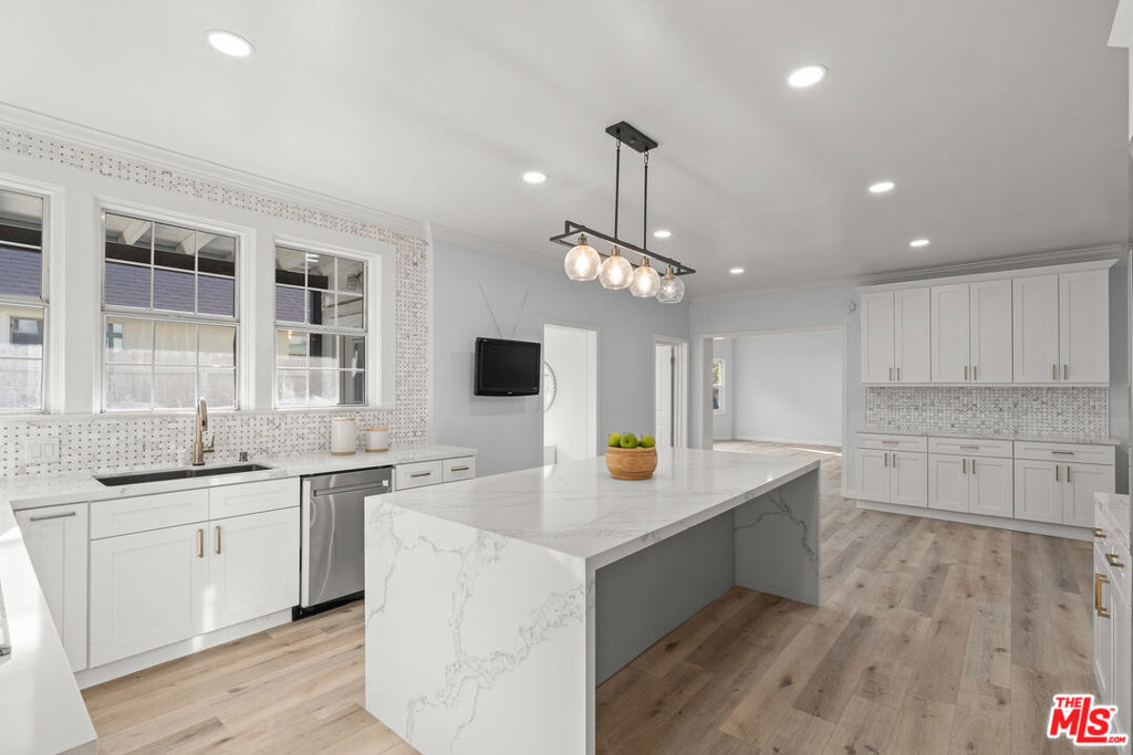 MLS #26853527 image #6