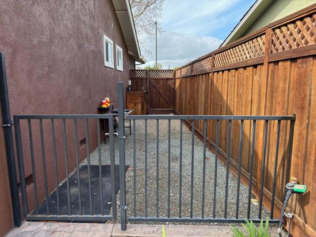 2560 La Mirada Drive, San Jose CA: https://media.crmls.org/mediaz/449f38bf-55ce-40f7-bc30-743a91c4d45e.jpg