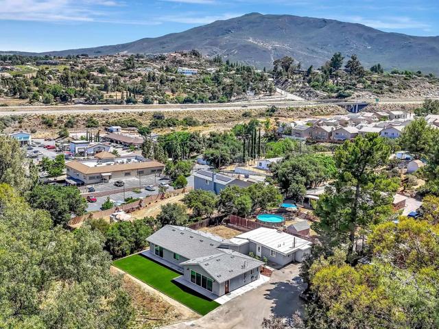 1452 Rock Terrace, Alpine CA: https://media.crmls.org/mediaz/44a061ba-abf7-47e2-9c0c-d67530b6484a.jpg
