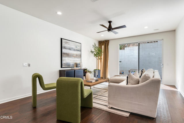 Detail Gallery Image 8 of 28 For 2504 via Artis, Los Angeles,  CA 90039 - 3 Beds | 3 Baths