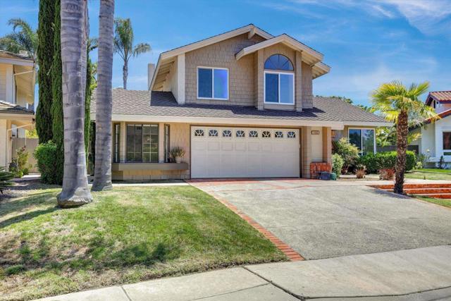 1103 Countrywood Ln, Vista CA: https://media.crmls.org/mediaz/44a26219-054e-4273-a0bc-2692165d3bd7.jpg