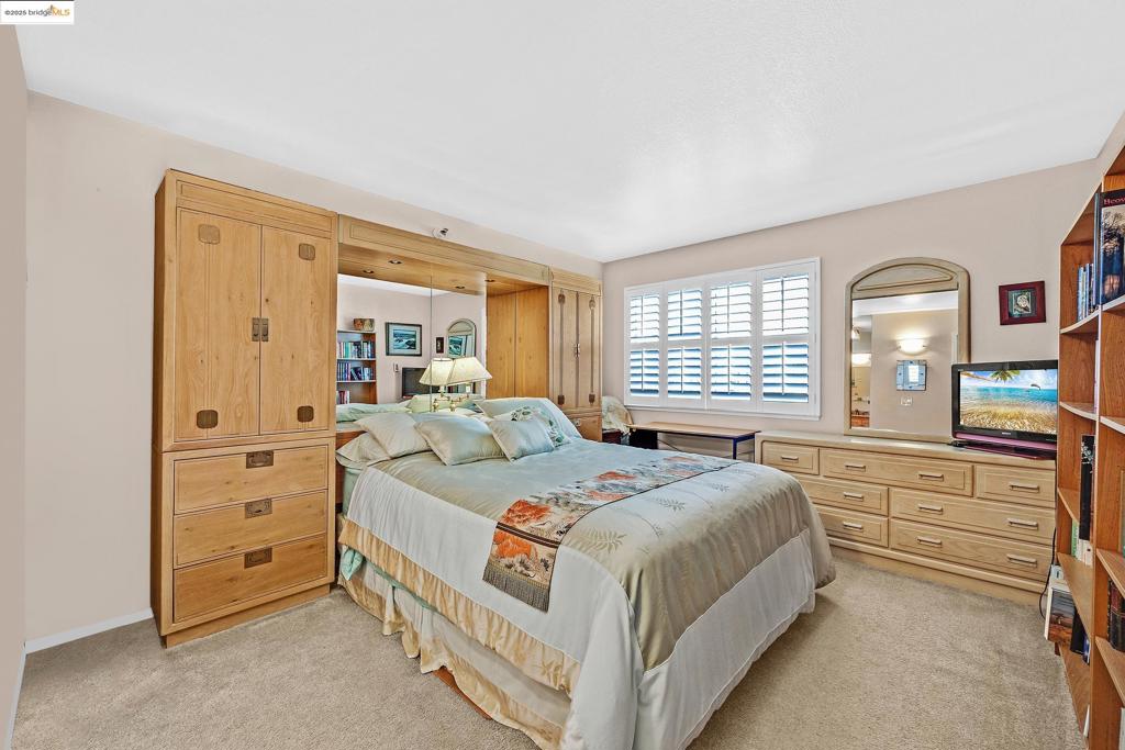 MLS #41113544 image #44